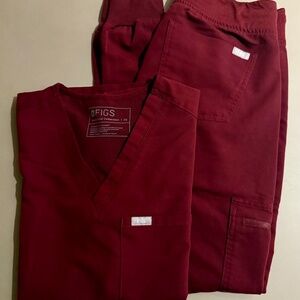 FIGS Catarina Scrub Top and Zamora Jogger Scrub Pants in Burgundy - XS